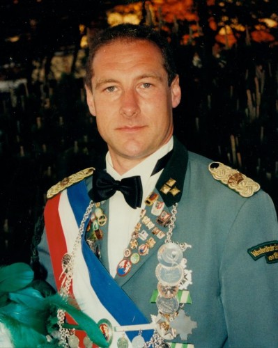 2001 - Stefan Petersen